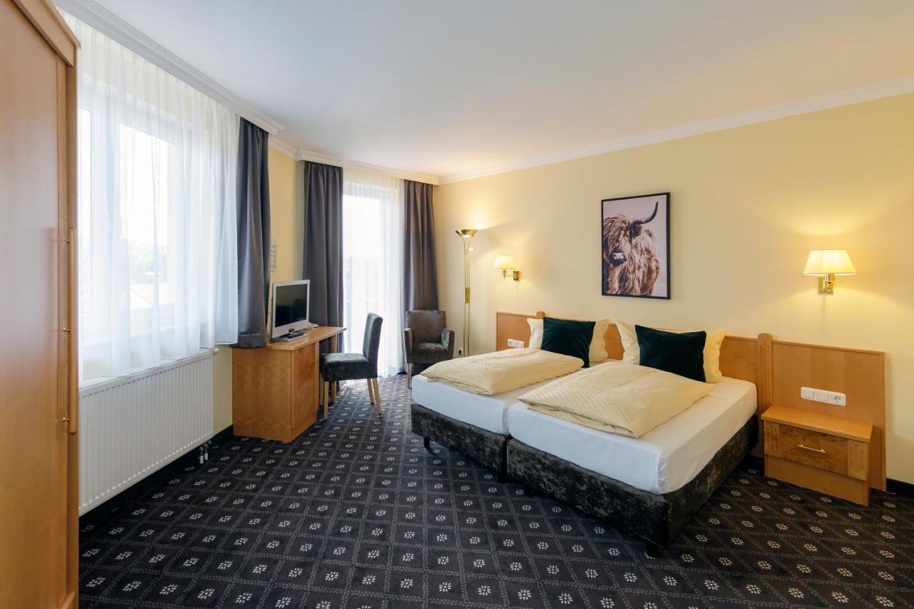 Hotel Zum Adler Nidderau Εξωτερικό φωτογραφία